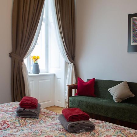 Stilvolles Apartment In Zentraler Lage Wien Eksteriør billede