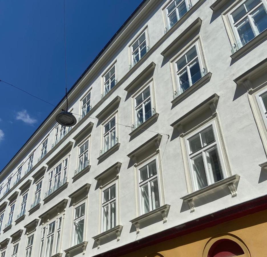 Stilvolles Apartment In Zentraler Lage Wien Eksteriør billede