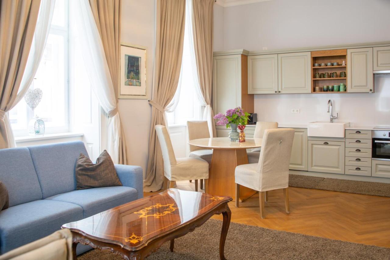Stilvolles Apartment In Zentraler Lage Wien Eksteriør billede