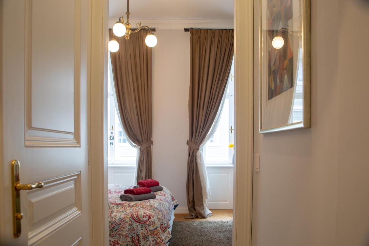 Stilvolles Apartment In Zentraler Lage Wien Eksteriør billede