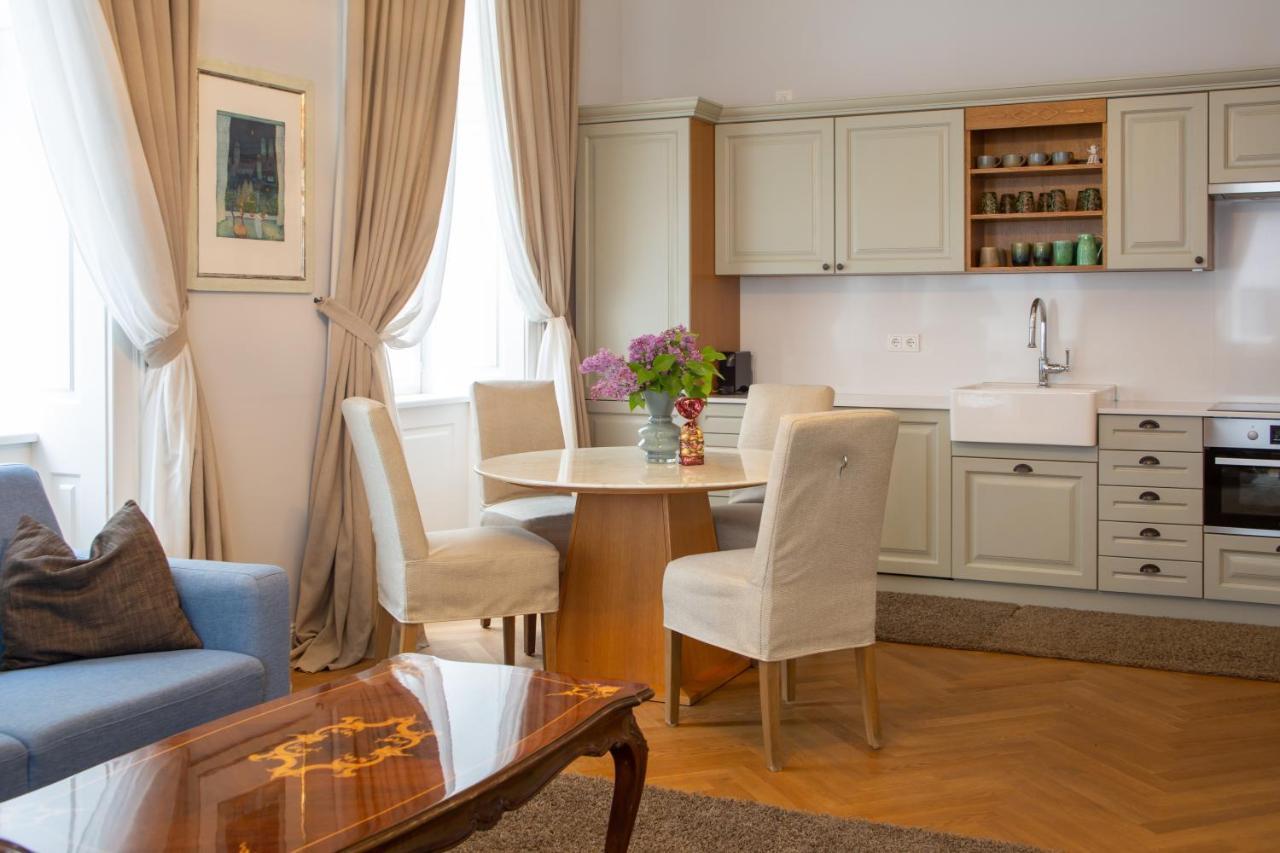 Stilvolles Apartment In Zentraler Lage Wien Eksteriør billede